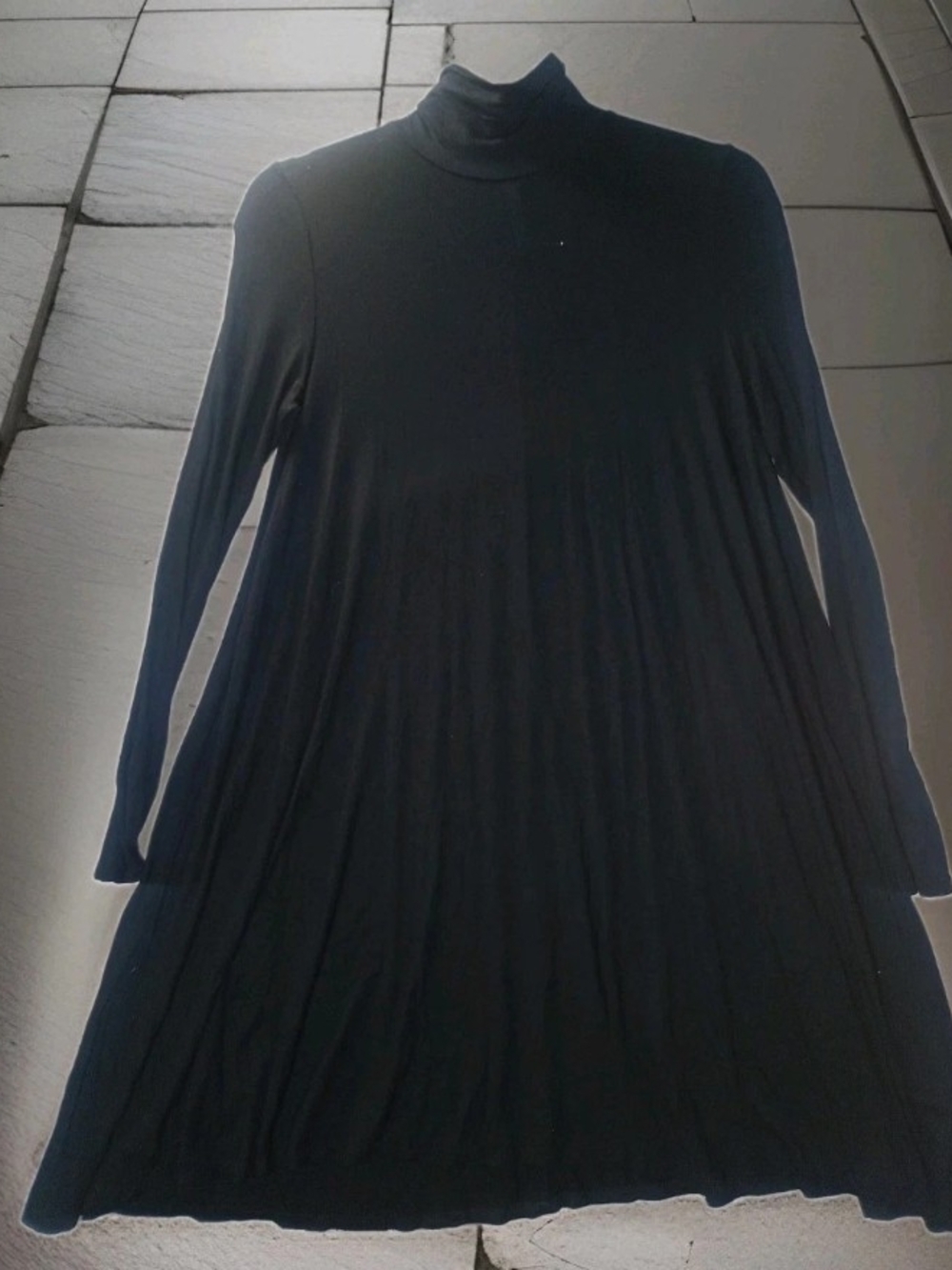 Womens Acting Pro Size Meduim Little Black Dress- Flared Bottom